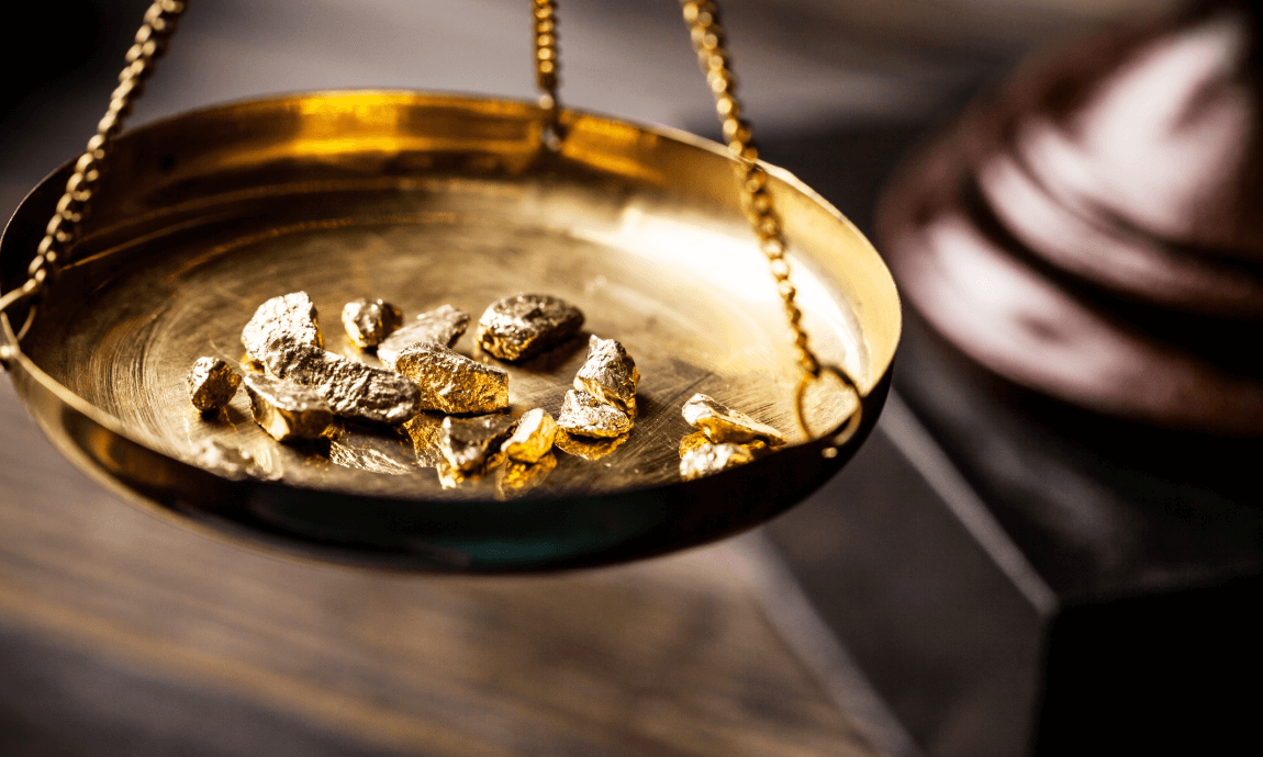 Market Briefing: Gold exceeds $2.000/oz for the first time in history