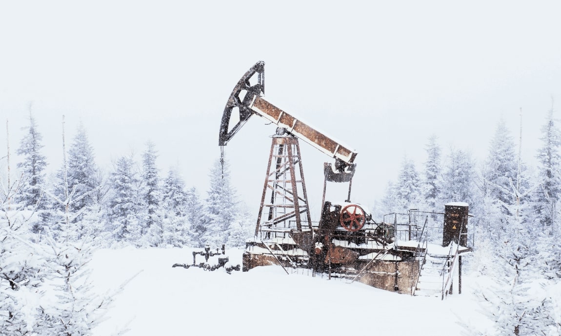 Brent oil hits $85/b on a severe U.S. snowstorm and China’s reopening