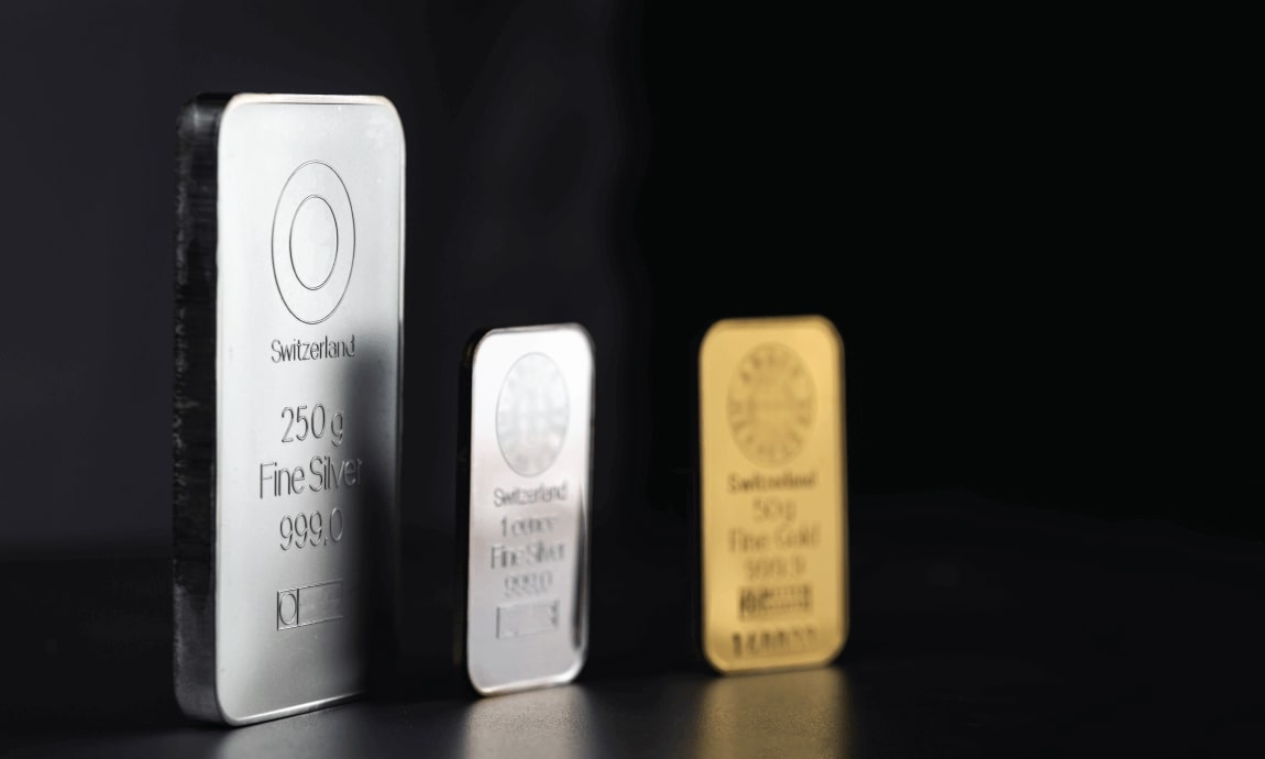 Gold and Silver shine on market turmoil after SVB collapse